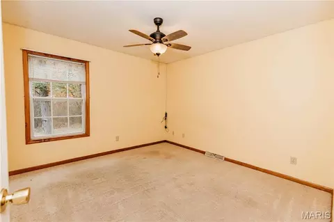 Bedroom - 11550 Cherry Rd, Dixon, MO 65459 photo 4 of 14