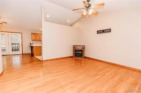 Living - 11550 Cherry Rd, Dixon, MO 65459 photo 1 of 5