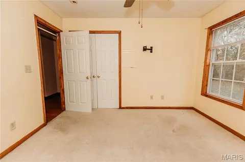 Bedroom - 11550 Cherry Rd, Dixon, MO 65459 photo 6 of 14