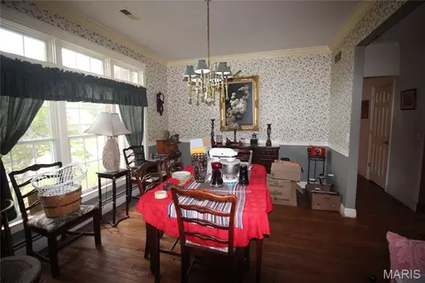 Dining - 240 Michael Dr, Troy, IL 62294 photo 1 of 1