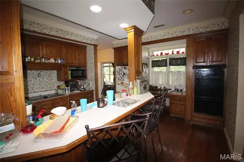Kitchen - 240 Michael Dr, Troy, IL 62294 photo 2 of 2