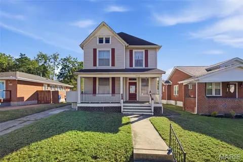 7038 Pernod Ave, Saint Louis, MO 63139