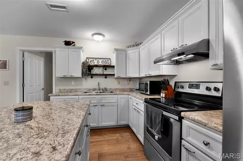 Kitchen - 1023 County Road 349, Jackson, MO 63755 photo 1 of 2