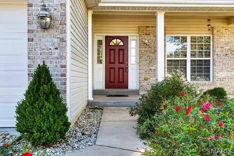 Exterior - 567 Brook Meadow Dr, Ballwin, MO 63021 photo 7 of 28