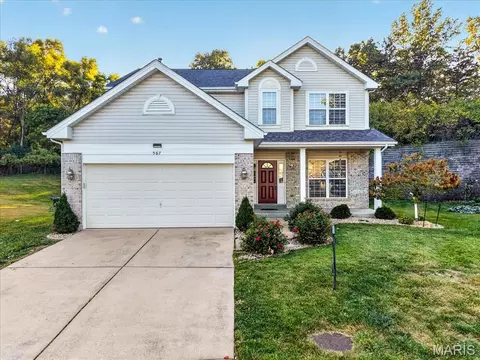 Exterior - 567 Brook Meadow Dr, Ballwin, MO 63021 photo 16 of 28