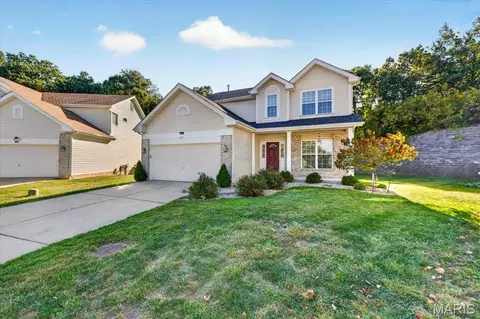 Exterior - 567 Brook Meadow Dr, Ballwin, MO 63021 photo 6 of 28