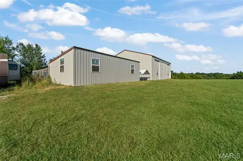 Exterior - 6295 County Road 108, Fulton, MO 65251 photo 7 of 12