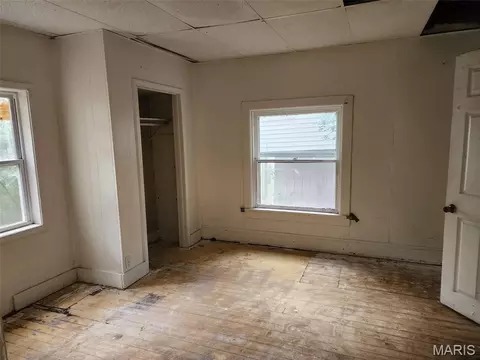 Bedroom - 1805 Grace St, Hannibal, MO 63401 photo 3 of 3