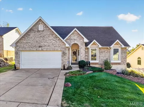 Exterior - 2016 Derby Run Ct, Imperial, MO 63052 photo 3 of 15