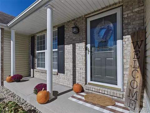 Exterior - 115 Shadowbrooke, Troy, IL 62294 photo 3 of 8