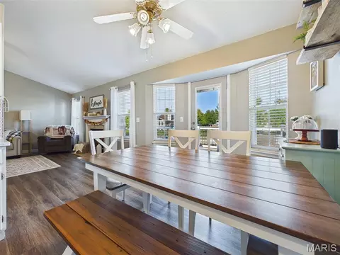 Dining - 115 Shadowbrooke, Troy, IL 62294 photo 1 of 2