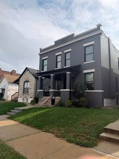 4322 Swan Ave, Saint Louis, MO 63110