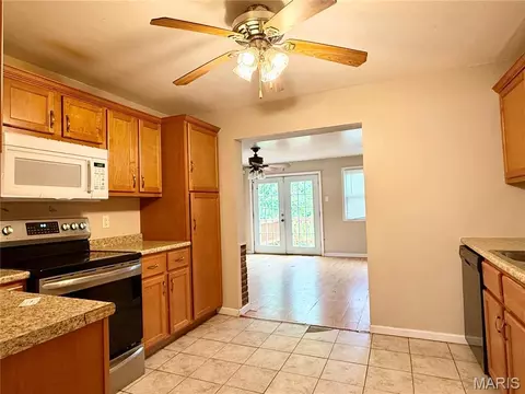 Kitchen - 408 Warfield Ave, Ferguson, MO 63135 photo 6 of 6