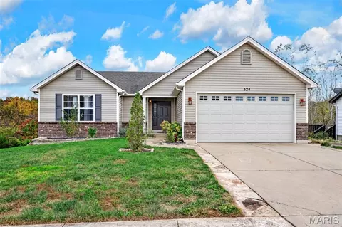 524 Prairie Creek Ct, Wentzville, MO 63385