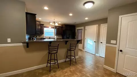 Entry Way - 21028 Halifax Dr #A & B, Saint Robert, MO 65584 photo 3 of 4