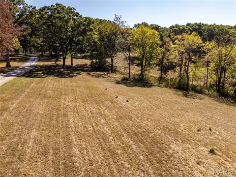 22098 Kinglet Ln, Eolia, MO 63344 photo 19