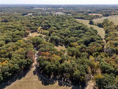 22098 Kinglet Ln, Eolia, MO 63344 photo 31