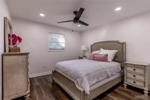 Bedroom - 302 Moore St, Dexter, MO 63841 photo 1 of 3