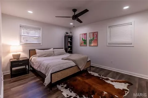 Bedroom - 302 Moore St, Dexter, MO 63841 photo 2 of 3