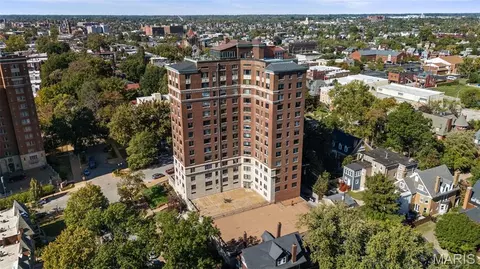 410 N Newstead Ave #3E, Saint Louis, MO 63108