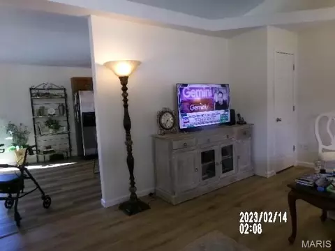 Entry Way - 122 Maple Ln, Bourbon, MO 65441 photo 1 of 1