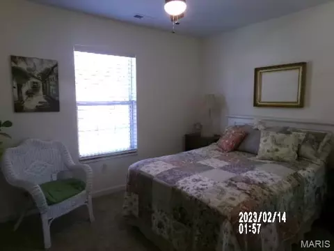 Bedroom - 122 Maple Ln, Bourbon, MO 65441 photo 3 of 3