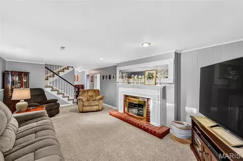 Other - 219 Brookside Ln, Ballwin, MO 63021 photo 7 of 11
