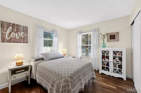 Bedroom - 219 Brookside Ln, Ballwin, MO 63021 photo 3 of 6