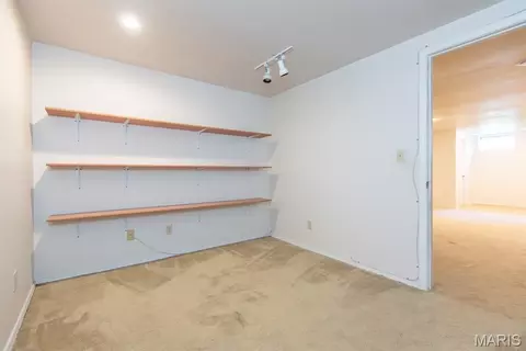 Bedroom - 434 Paula Vale Ct, Ballwin, MO 63021 photo 12 of 13