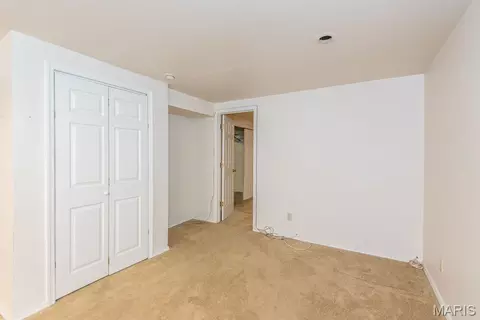 Bedroom - 434 Paula Vale Ct, Ballwin, MO 63021 photo 11 of 13