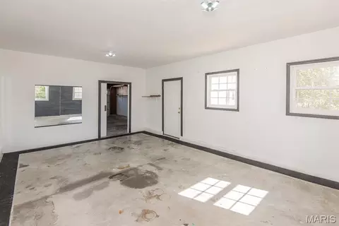Other - 434 Paula Vale Ct, Ballwin, MO 63021 photo 14 of 17