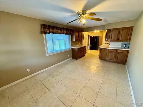 Living - 9633 Echo Ln, Overland, MO 63114 photo 3 of 3