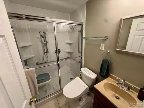 Bath - 9633 Echo Ln, Overland, MO 63114 photo 2 of 2