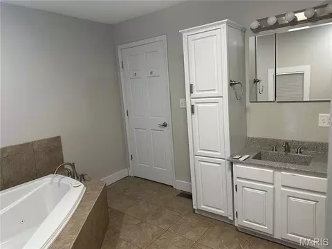 Bath - 209 E Second St, Sparta, IL 62286 photo 3 of 5