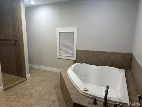 Bath - 209 E Second St, Sparta, IL 62286 photo 1 of 5