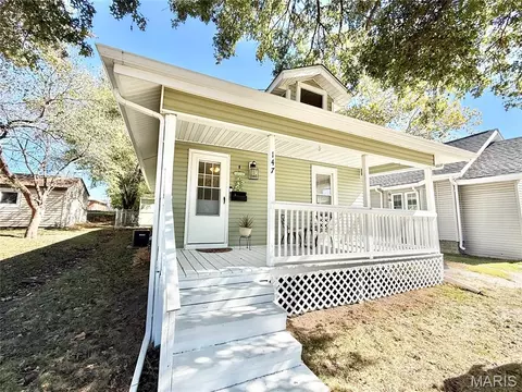 147 E Alton Ave, East Alton, IL 62024