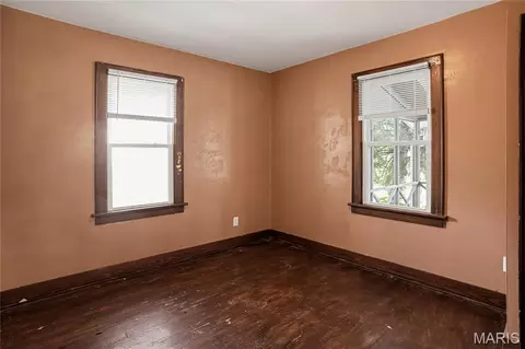 Bedroom - 300 S Clark Ave, Ferguson, MO 63135 photo 9 of 9