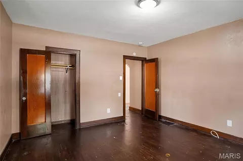 Bedroom - 300 S Clark Ave, Ferguson, MO 63135 photo 2 of 9