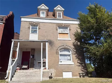 5067 Enright Ave, Saint Louis, MO 63108