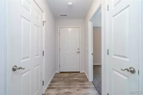 Entry Way - 1025 Hawk Ridge Dr, Union, MO 63084 photo 1 of 4