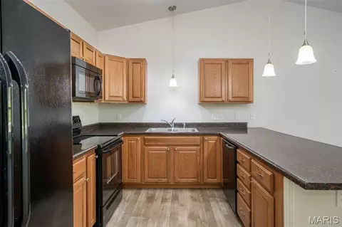 Kitchen - 1025 Hawk Ridge Dr, Union, MO 63084 photo 1 of 1