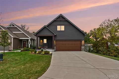 6546 Anna Grace Ln, Saint Louis, MO 63123