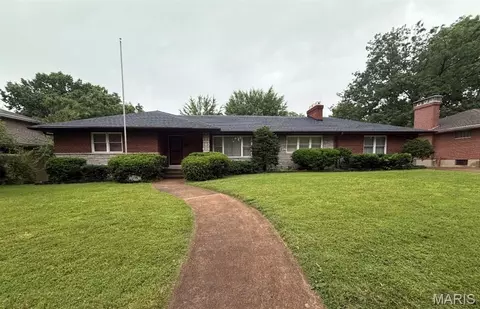 3950 Loughborough Ave, Saint Louis, MO 63116