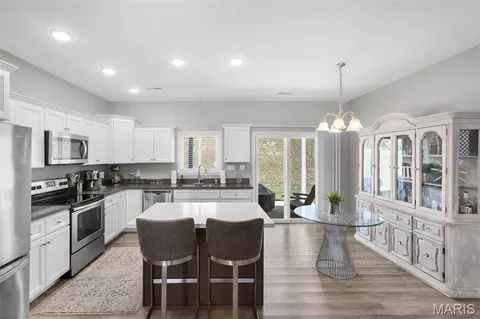 Kitchen - 463 Castle Leoch Dr, Jackson, MO 63755 photo 1 of 5