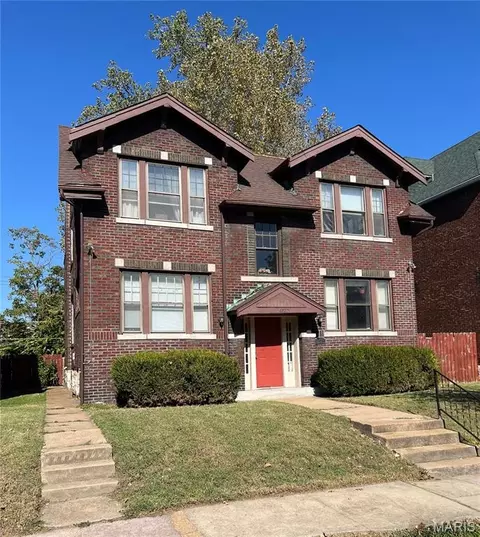4123 Castleman Ave, Saint Louis, MO 63110