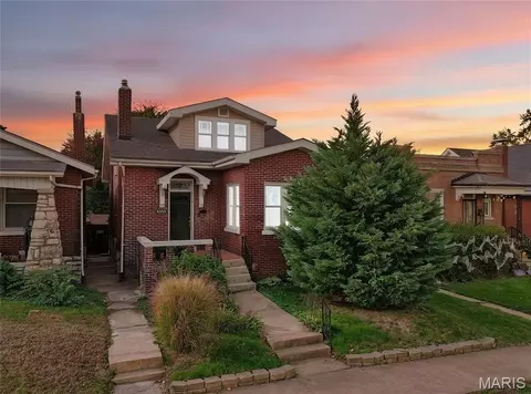 4354 Taft Ave, Saint Louis, MO 63116