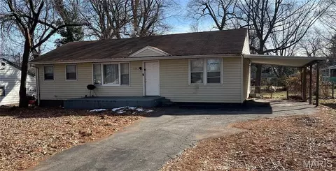 1124 Redman Blvd, Saint Louis, MO 63138
