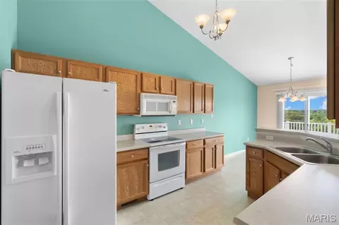Kitchen - 1824 Kaleb Ct, Washington, MO 63090 photo 1 of 2