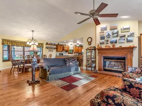 Living - 715 Legion Dr, Waterloo, IL 62298 photo 1 of 3