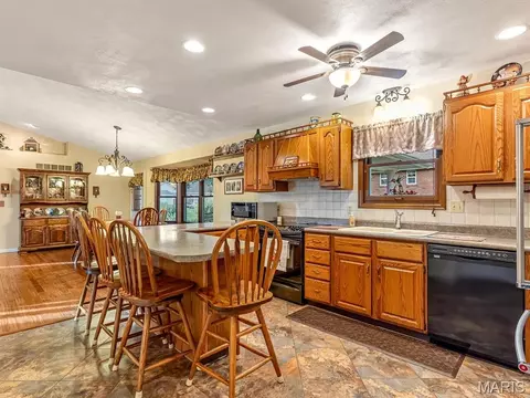 Kitchen - 715 Legion Dr, Waterloo, IL 62298 photo 3 of 3